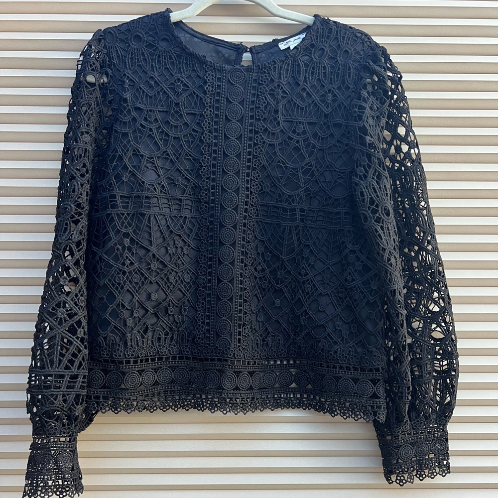 Woman’s Black Crochet Blouse size medium EUC brand Ultra Pink